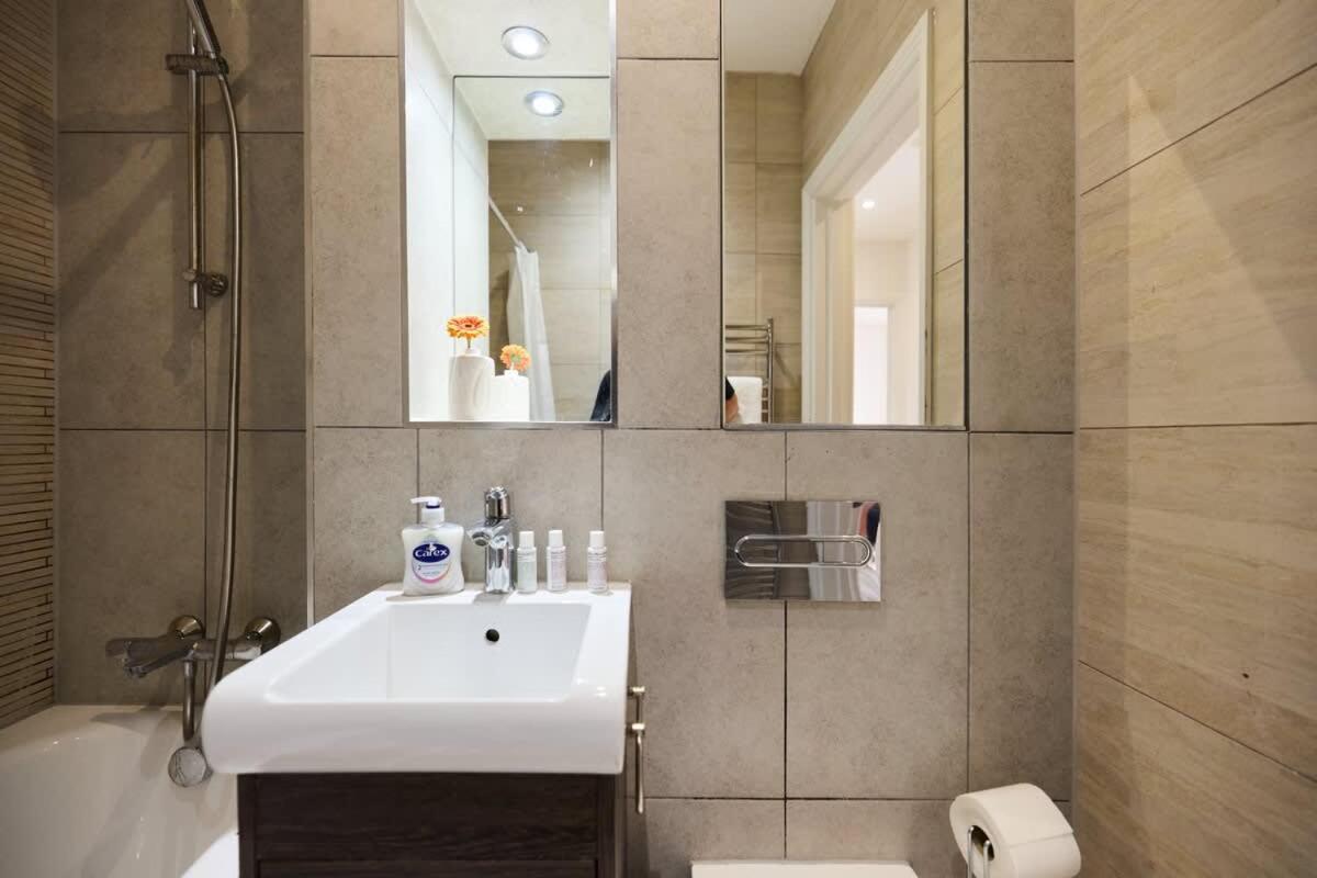 Apartamento The Harlesden Breakout - Glamorous 2bdr Flat *
